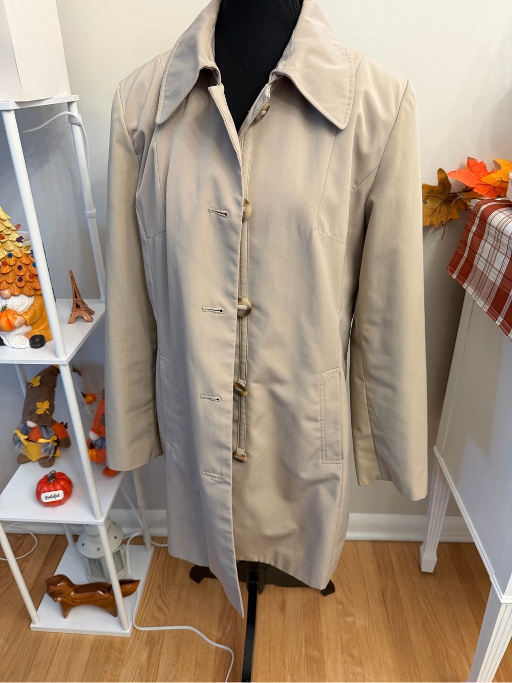 Esprit Beige Single-Breasted Trench Coat